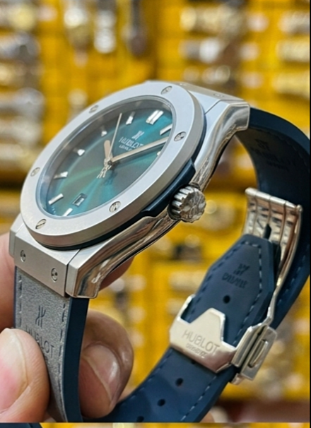 Hublot Classic Fusion Titanium Deep Blue Skeleton