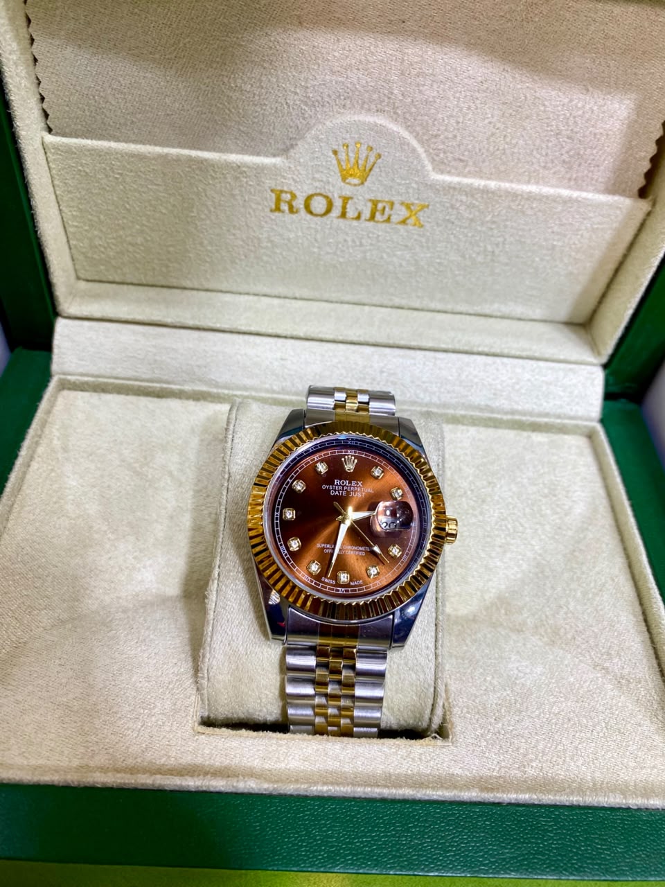 Rolex Datejust 36 – The Eternal Icon of Prestige
Brand: Rolex